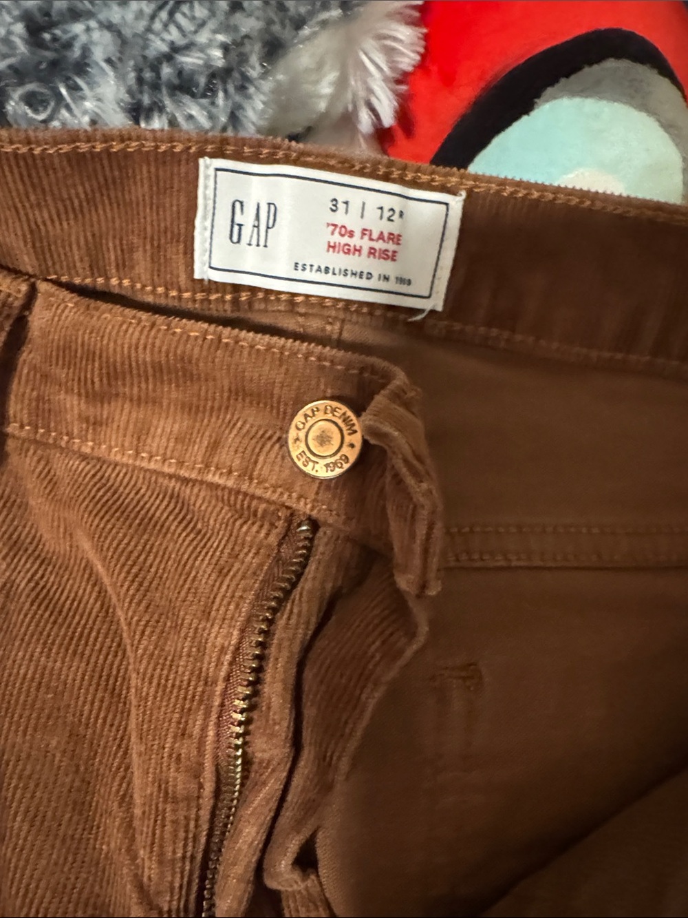 GAP “70s Flare High Rise” Corduroy Pants size 12 regular - Picture 2 of 3